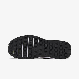 NIKE Спортни обувки W NIKE WAFFLE ONE SE 