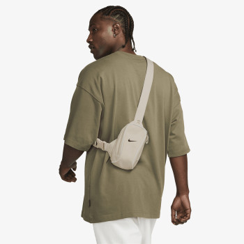 NIKE Малка чанта Essentials 