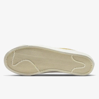 NIKE Спортни обувки BLAZER LOW '77 SE NSC 