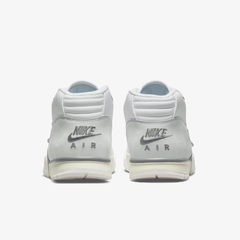NIKE Спортни обувки AIR TRAINER 1 