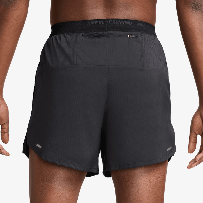 NIKE Къси панталони Stride 