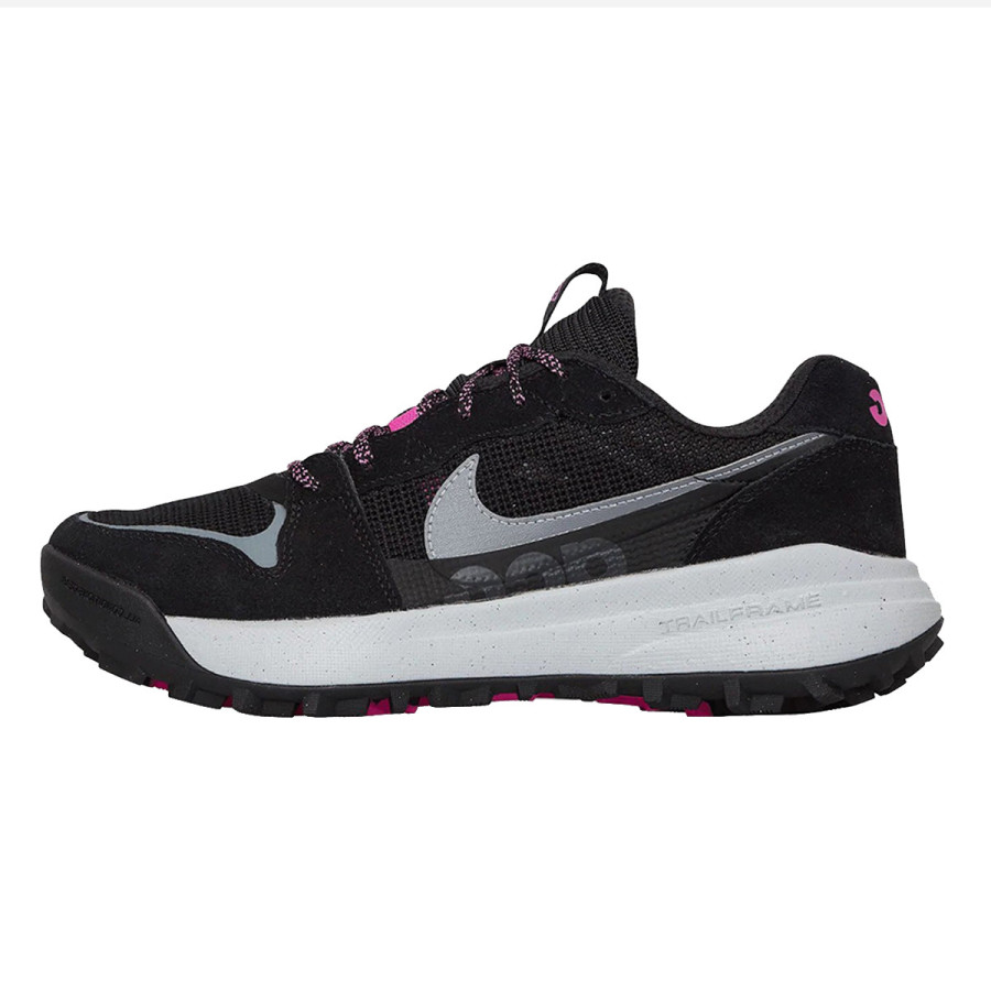 NIKE Спортни обувки ACG LOWCATE 
