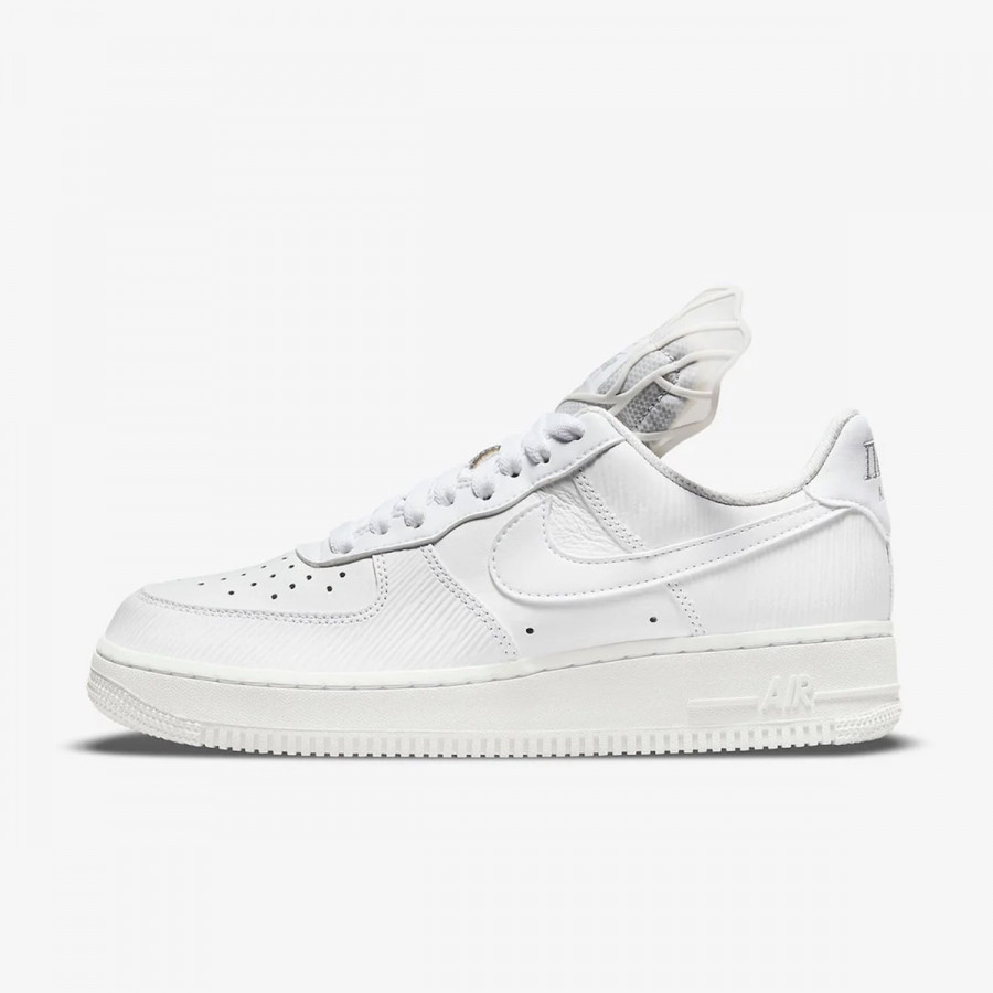 NIKE Спортни обувки AIR FORCE 1 