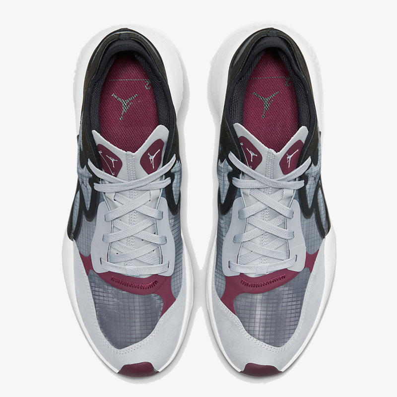 NIKE Спортни обувки JORDAN DELTA 3 LOW 