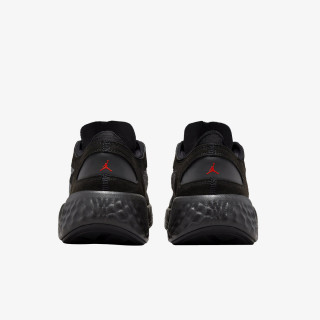 NIKE Спортни обувки JORDAN DELTA 3 LOW 