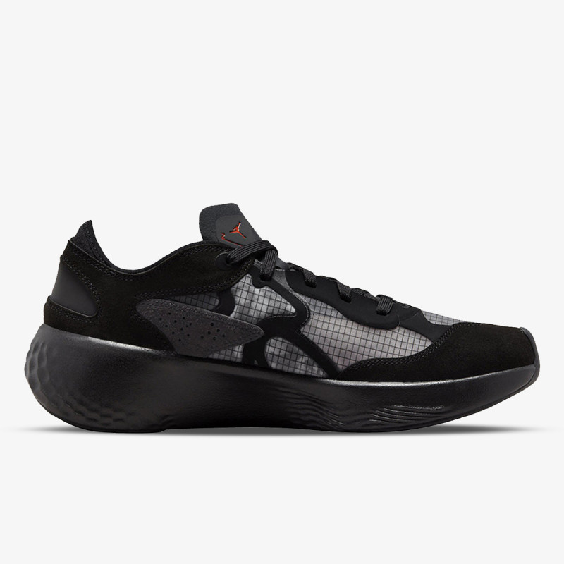 NIKE Спортни обувки JORDAN DELTA 3 LOW 