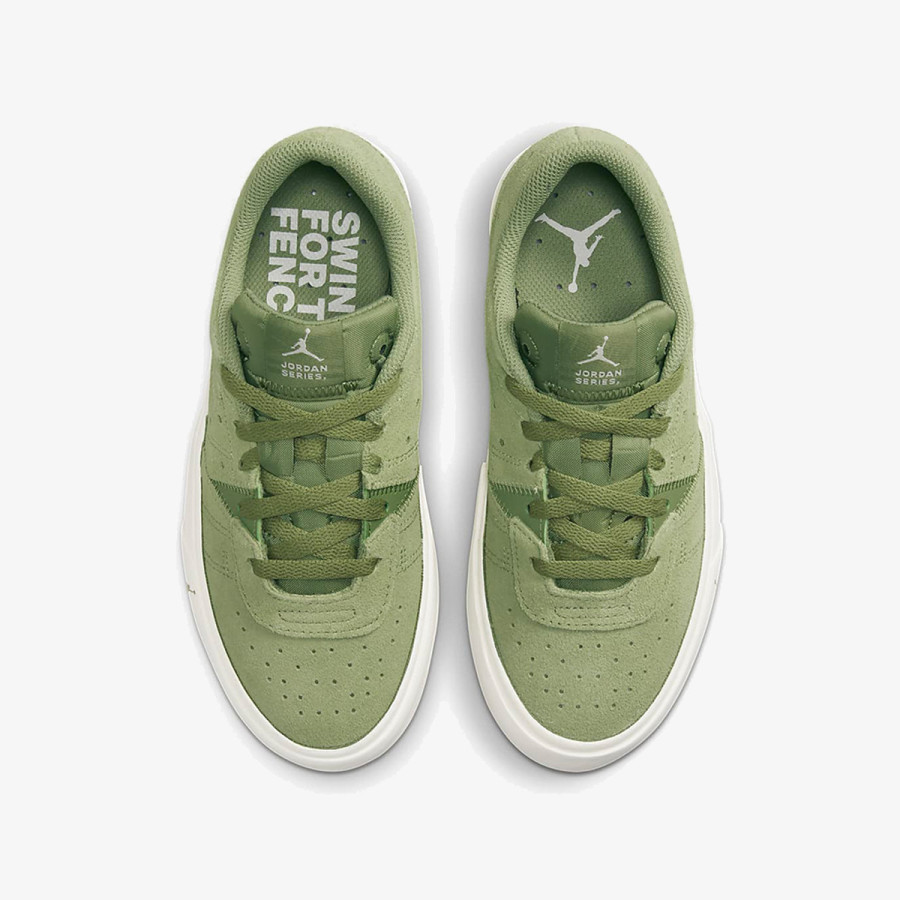 NIKE Спортни обувки Jordan Series 
