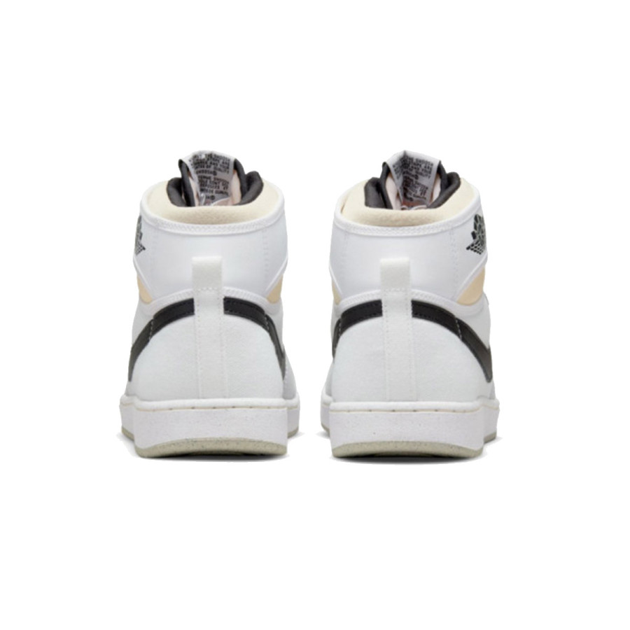 NIKE Спортни обувки AJKO 1 