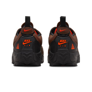 NIKE Спортни обувки ACG AIR MADA 