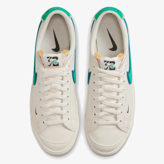 NIKE Спортни обувки BLAZER LOW '77 SE FIBER NN 