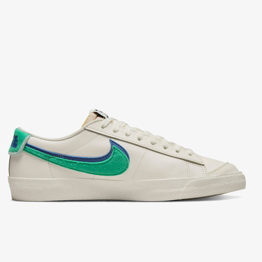 NIKE Спортни обувки BLAZER LOW '77 SE FIBER NN 