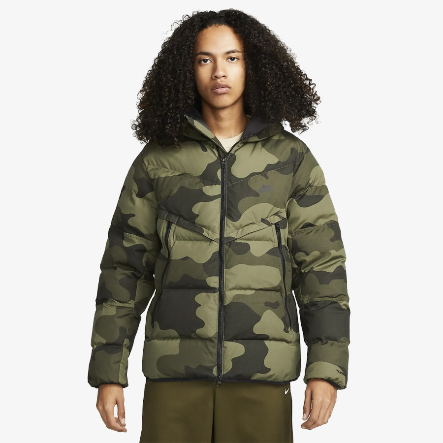 NIKE Яке Sportswear Storm-FIT Windrunner 