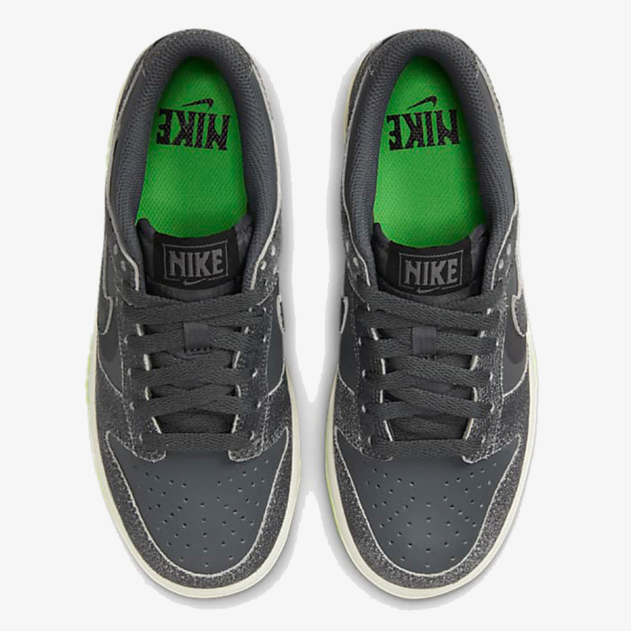 NIKE Спортни обувки NIKE DUNK LOW SE BG 