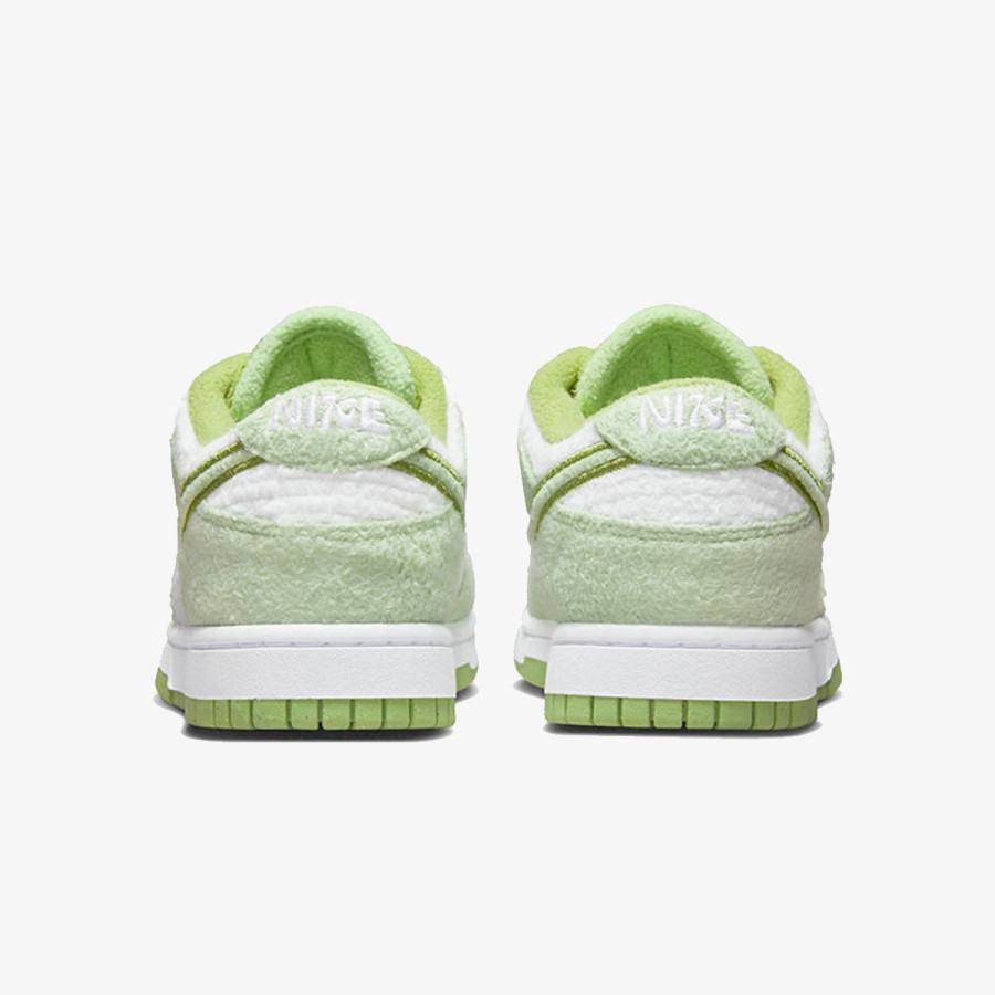 NIKE Спортни обувки W NIKE DUNK LOW SE CC 