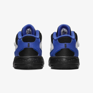 NIKE Спортни обувки JORDAN MAX AURA 4 BT 