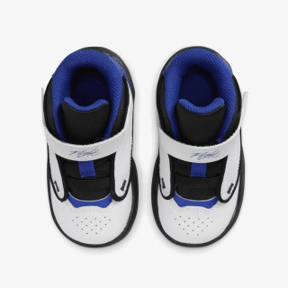 NIKE Спортни обувки JORDAN MAX AURA 4 BT 