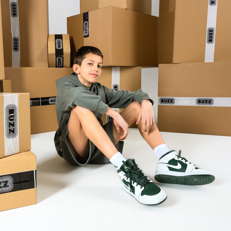 NIKE Спортни обувки Air Jordan 1 Mid 