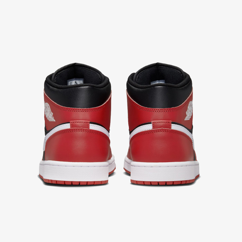 NIKE Спортни обувки Air Jordan 1 Mid 