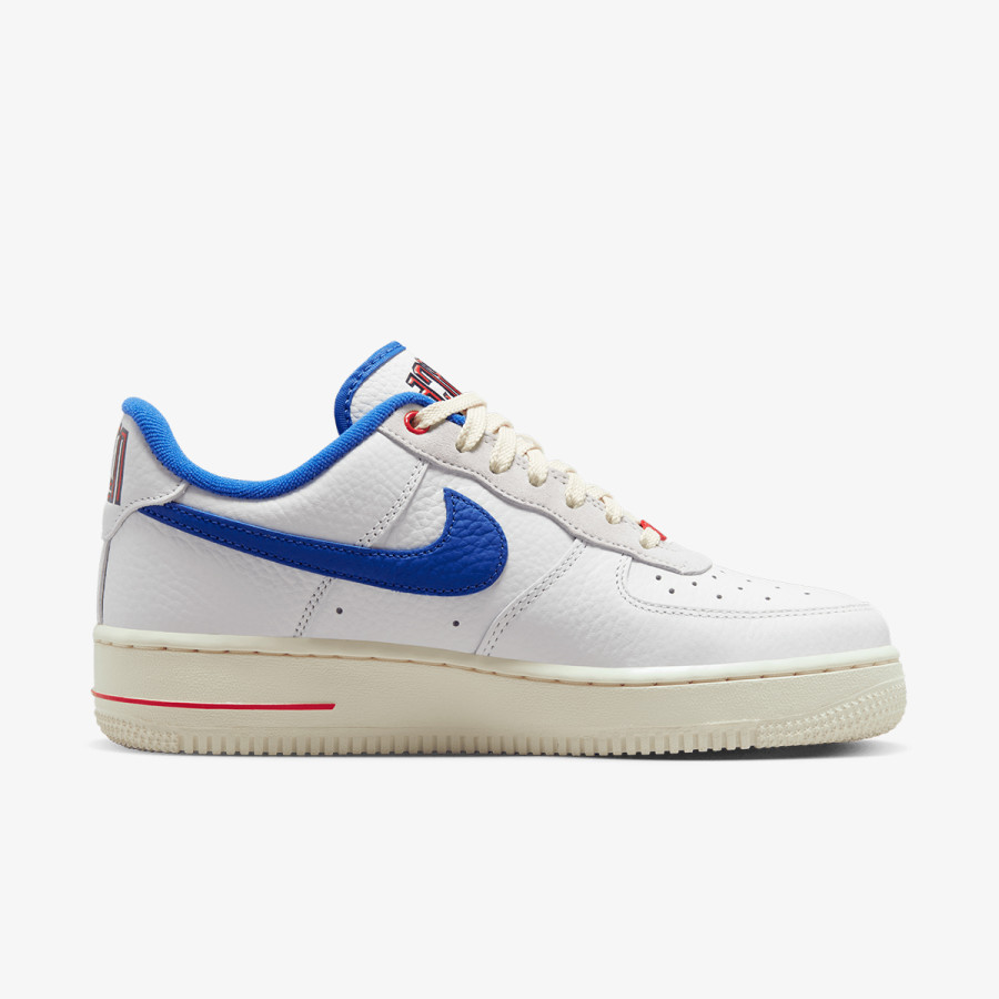 NIKE Спортни обувки WMNS AIR FORCE 1 '07 LX 