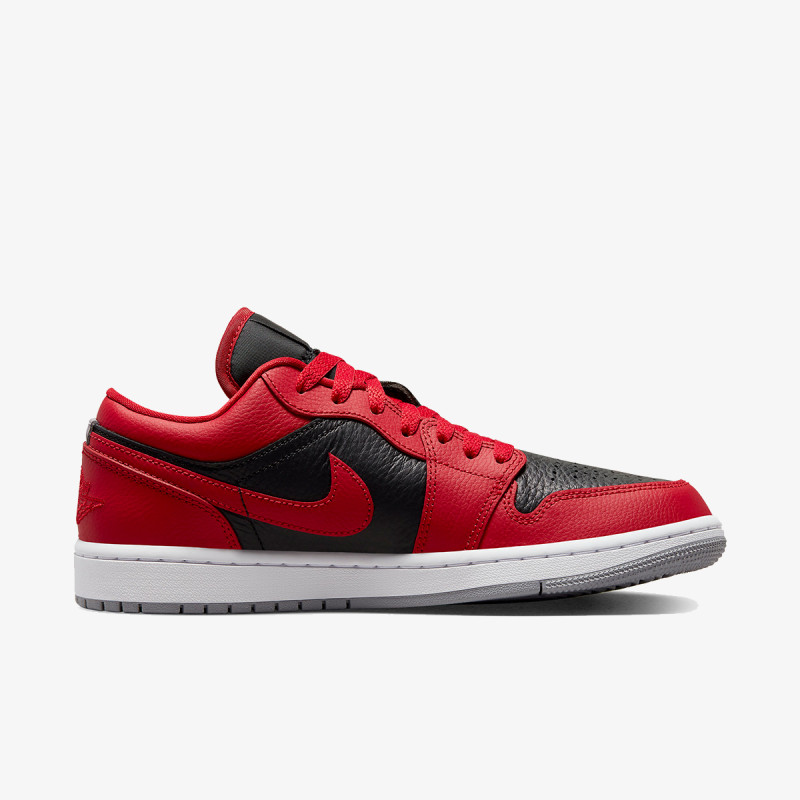NIKE Зимни обувки WMNS AIR JORDAN 1 LOW SE 
