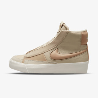 NIKE Спортни обувки Blazer Mid Victory 