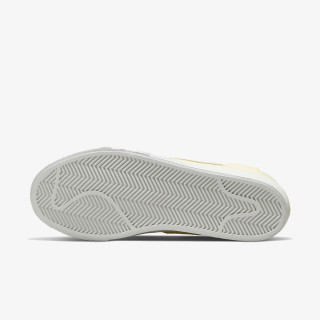 NIKE Спортни обувки NIKE SB ZOOM BLAZER MID PRM 