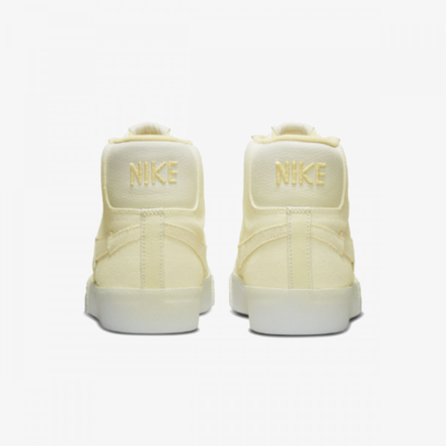 NIKE Спортни обувки NIKE SB ZOOM BLAZER MID PRM 