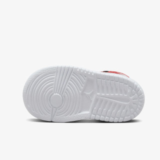 NIKE Спортни обувки Jordan 1 Mid 