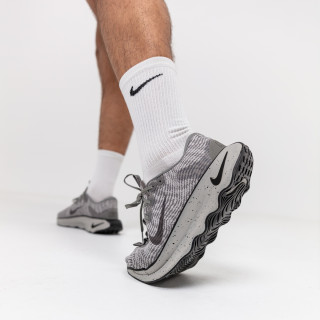 NIKE Спортни обувки Motiva 