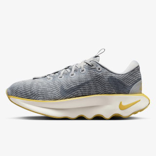 NIKE Спортни обувки NIKE MOTIVA 