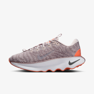 NIKE Спортни обувки Motiva 