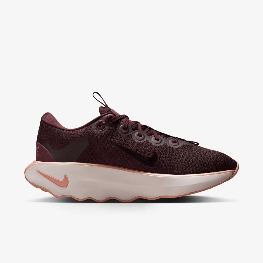 NIKE Спортни обувки WMNS NIKE MOTIVA 