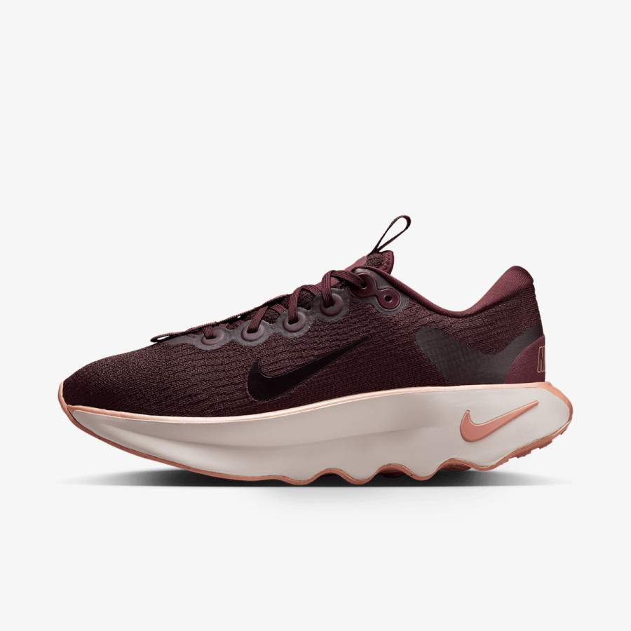 NIKE Спортни обувки WMNS NIKE MOTIVA 
