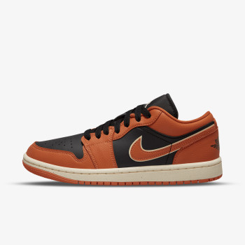 NIKE Спортни обувки NIKE Спортни обувки WMNS AIR JORDAN 1 LOW SE 