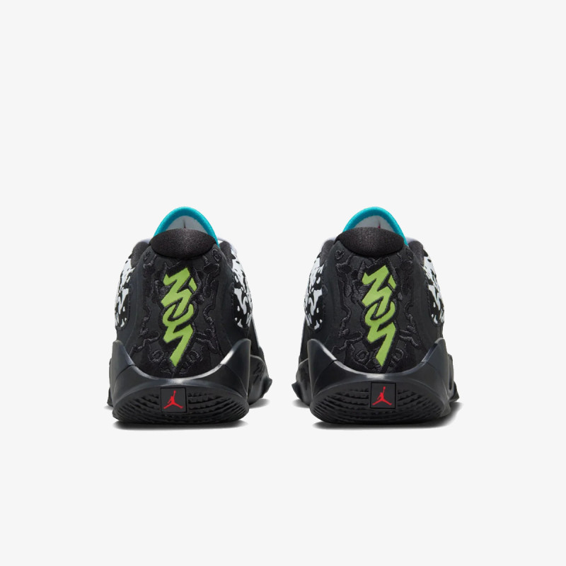 NIKE Спортни обувки Zion 3 