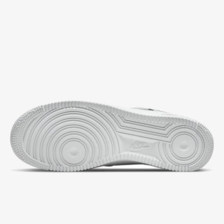 NIKE Спортни обувки NIKE AIR FORCE 1 07 