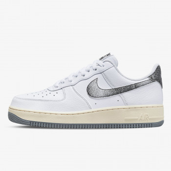 NIKE Спортни обувки NIKE Спортни обувки AIR FORCE 1 '07 LX EMB 