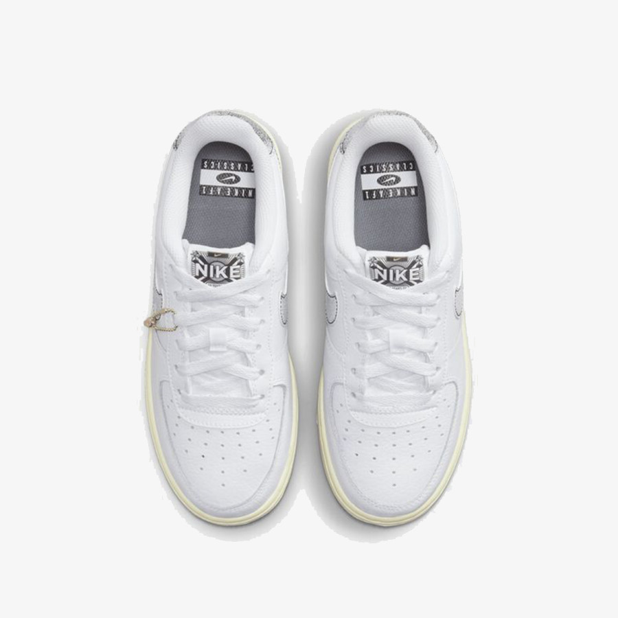 NIKE Спортни обувки Air Force 1 LV8 3 