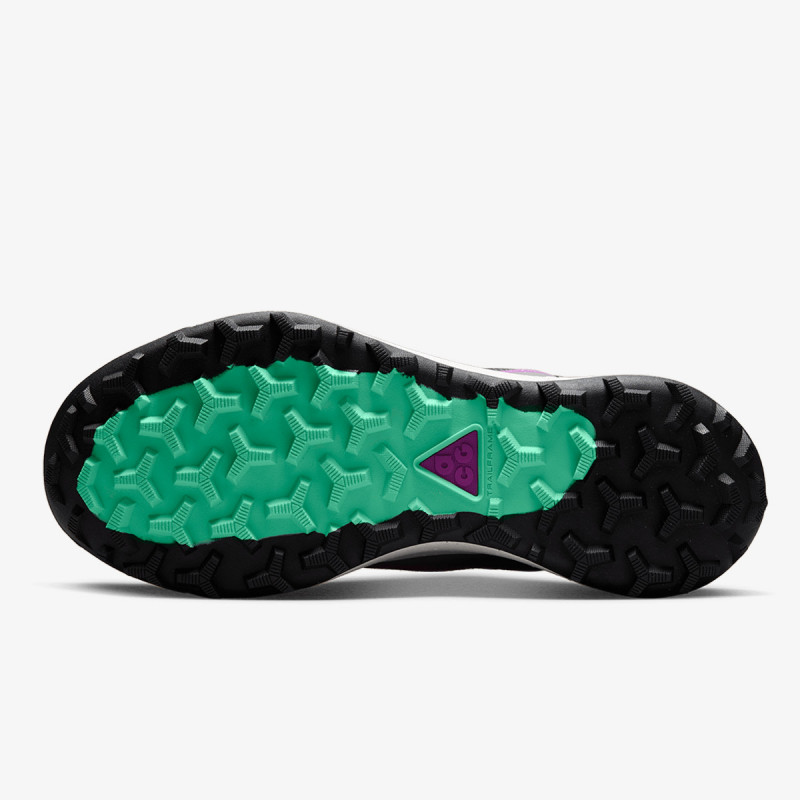 NIKE Спортни обувки ACG LOWCATE 