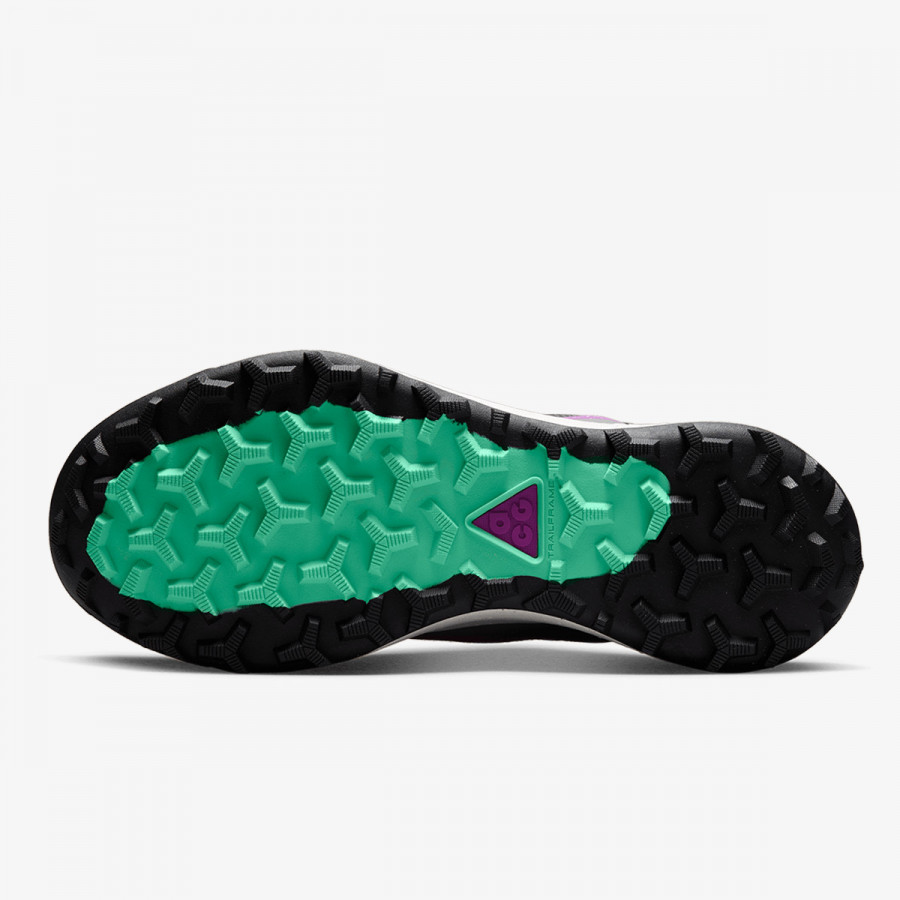 NIKE Спортни обувки ACG LOWCATE 