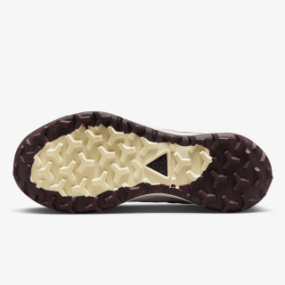 NIKE Спортни обувки ACG LOWCATE 