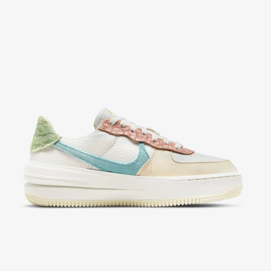 NIKE Спортни обувки WMNS NIKE AF1 LO PLT.AF.ORM PP 