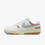 NIKE Спортни обувки WMNS NIKE GAMMA FORCE 