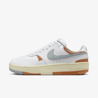 NIKE Спортни обувки WMNS NIKE GAMMA FORCE 