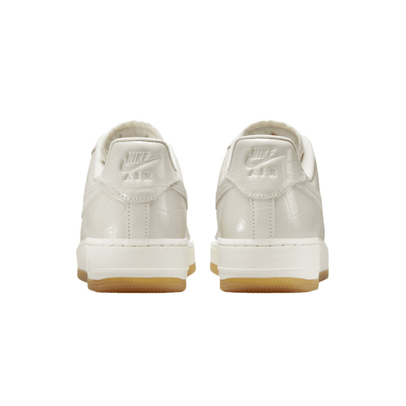 NIKE Спортни обувки WMNS AIR FORCE 1 '07 LX NBHD 