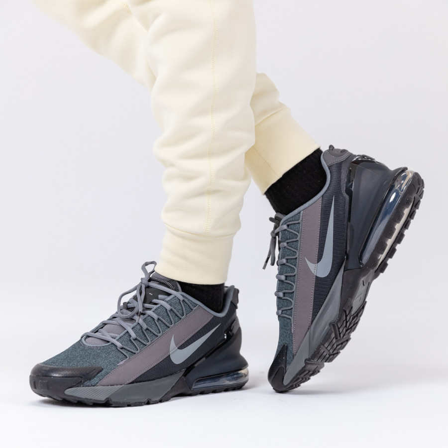 NIKE Спортни обувки Air Max Pulse Roam 
