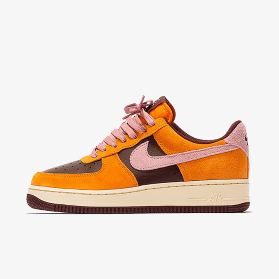 NIKE Спортни обувки WMNS NIKE AIR FORCE 1 '07 ESO 