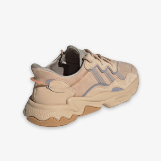 adidas Спортни обувки Ozweego 