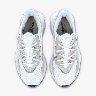 adidas Спортни обувки OZWEEGO Shoes