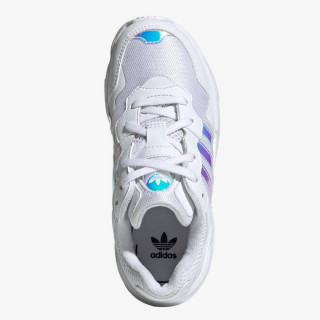 adidas Спортни обувки YUNG-96 C 